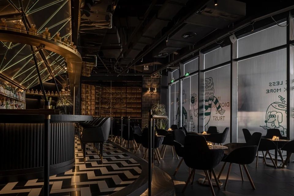 后现代硬核餐厅,随州灯光设计拍摄案例 | Kimchi韩式餐厅室内设计,硅酸盐砖、霓虹灯标志、大理石